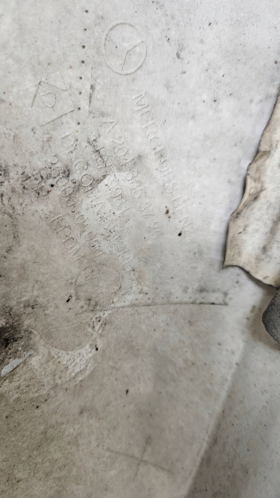 Бампер перед передний mercedes c-klasa a204 amg pdc a2048853725 Недорого