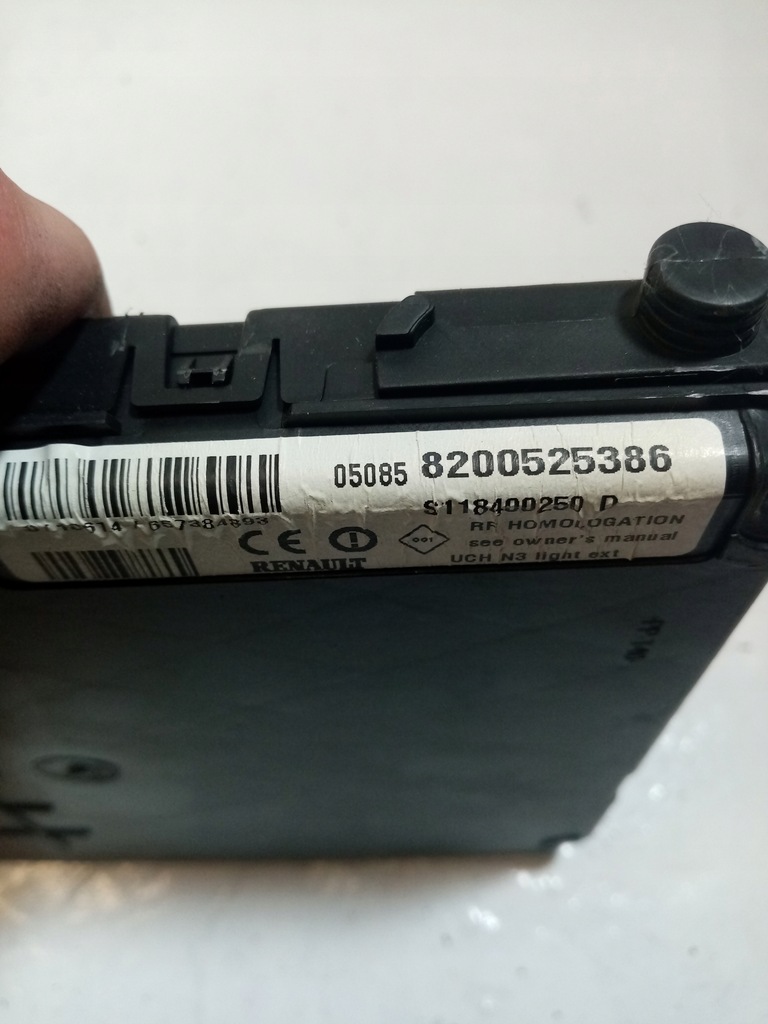 фото №1, Коробка модуль bsi renault scenic 2 2005 8200525386