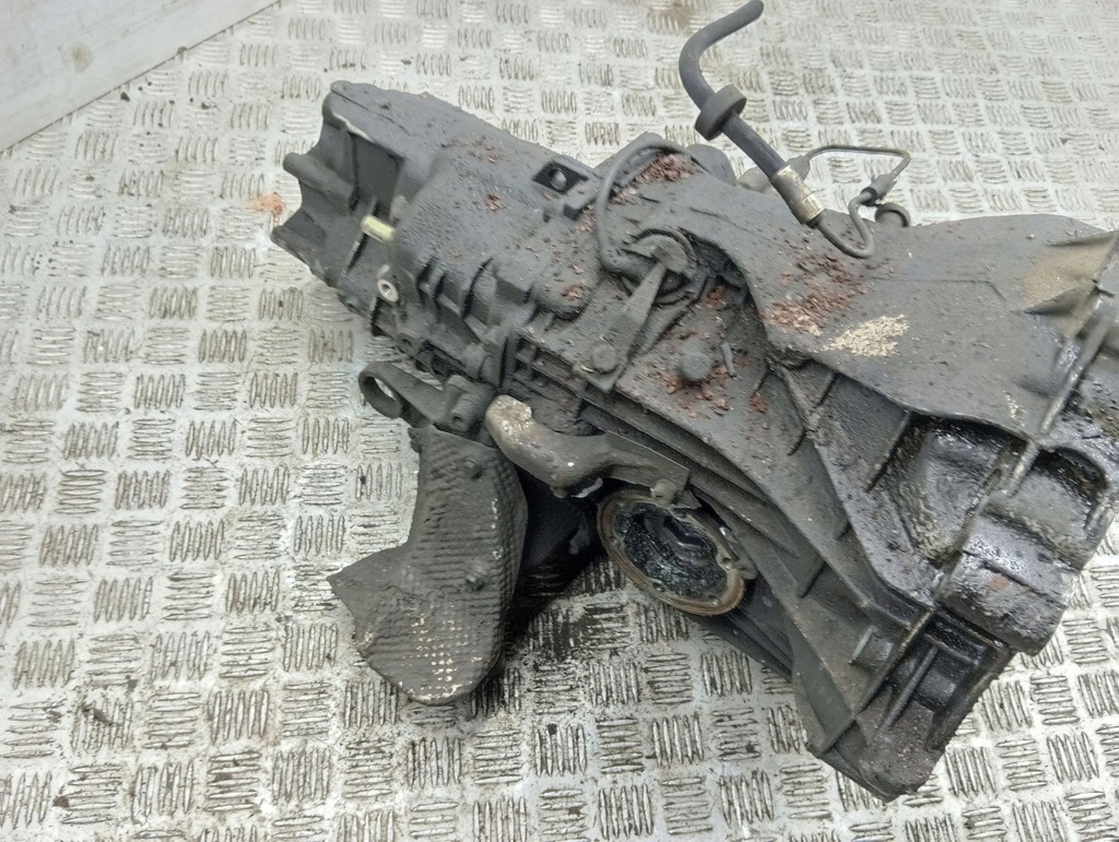 фото №6, Audi a4 s4 b5 8d 1997 механическая 5-ступенчатая коробка передач передач