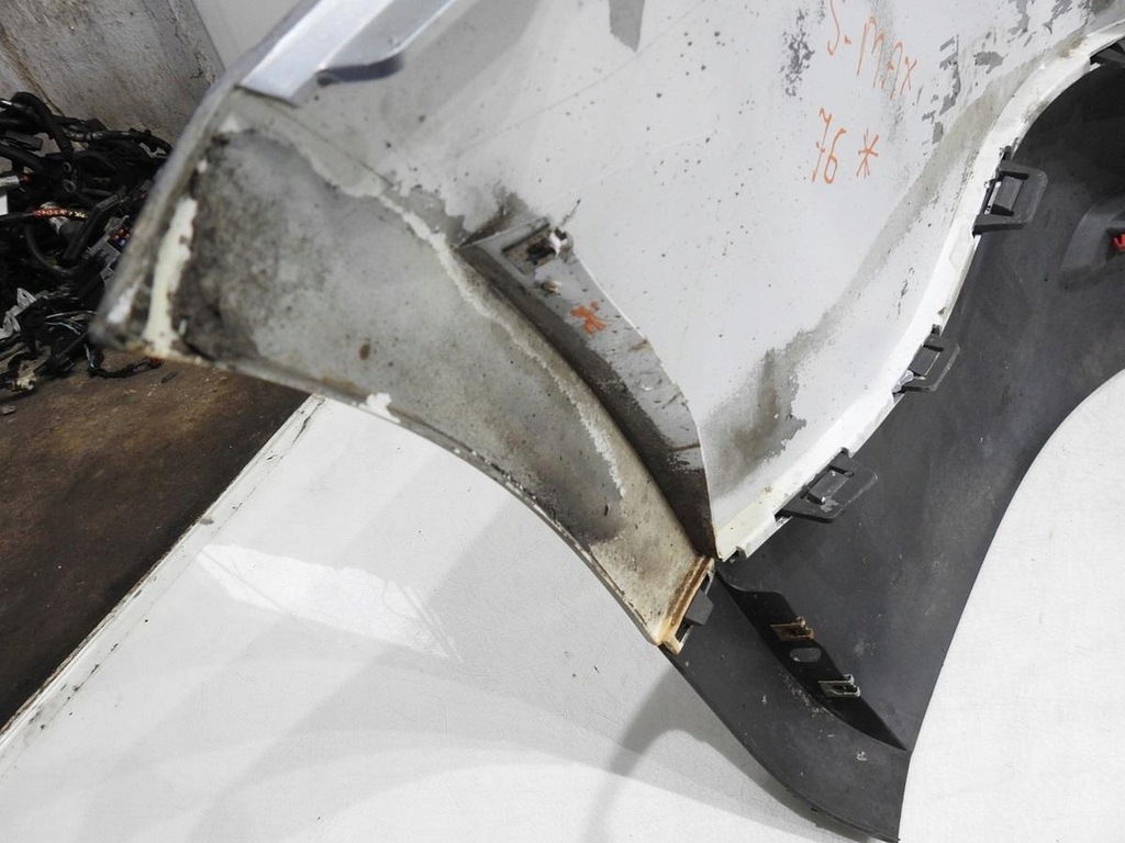 фото №8, Бампер задній задня 76 ford s-max mk1