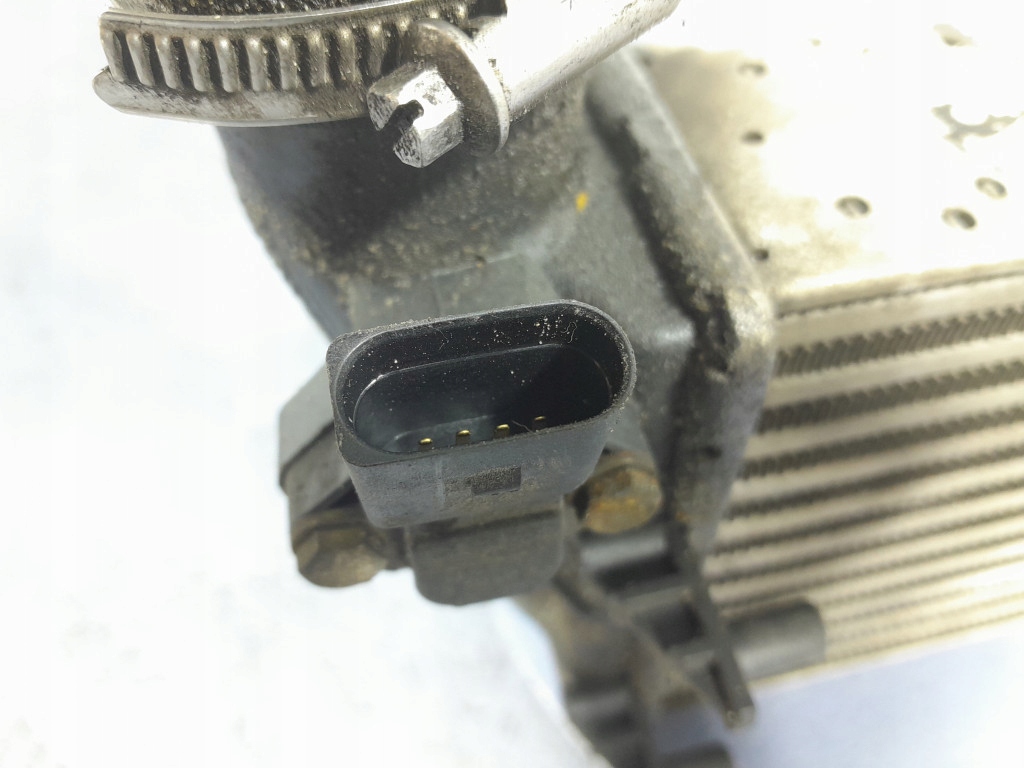 Audi a6 c5 рестайлінг  1.8t 150 km радіатор повітря інтеркулер 058145805b Недорого