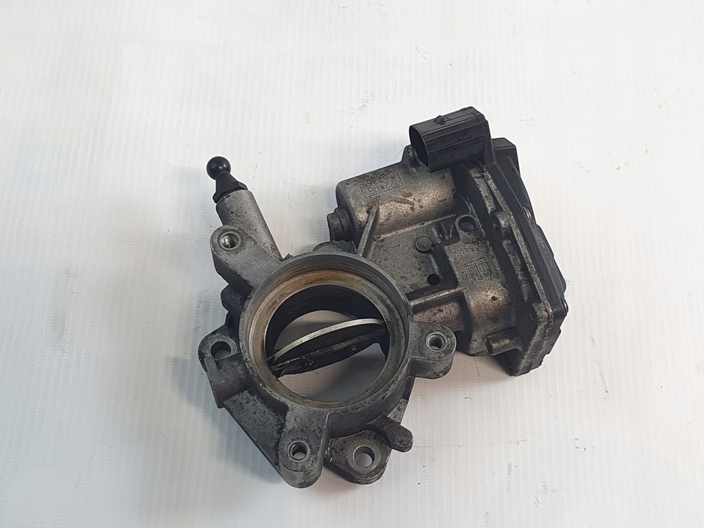 фото №13, Дроссельная заслонка 55564164 opel insignia 2.0cdti 11r.