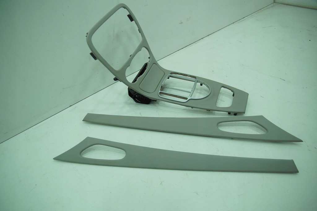 фото №3, Рамка декор шкіра консолі накладки двері mercedes sl350 sl500 sl r230