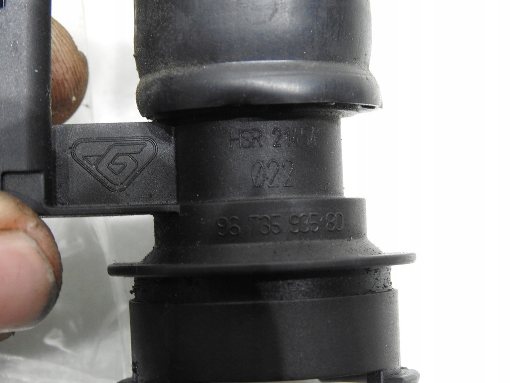 фото №8, Вентиляция картера масла peugeot 508 1.6 e-hdi