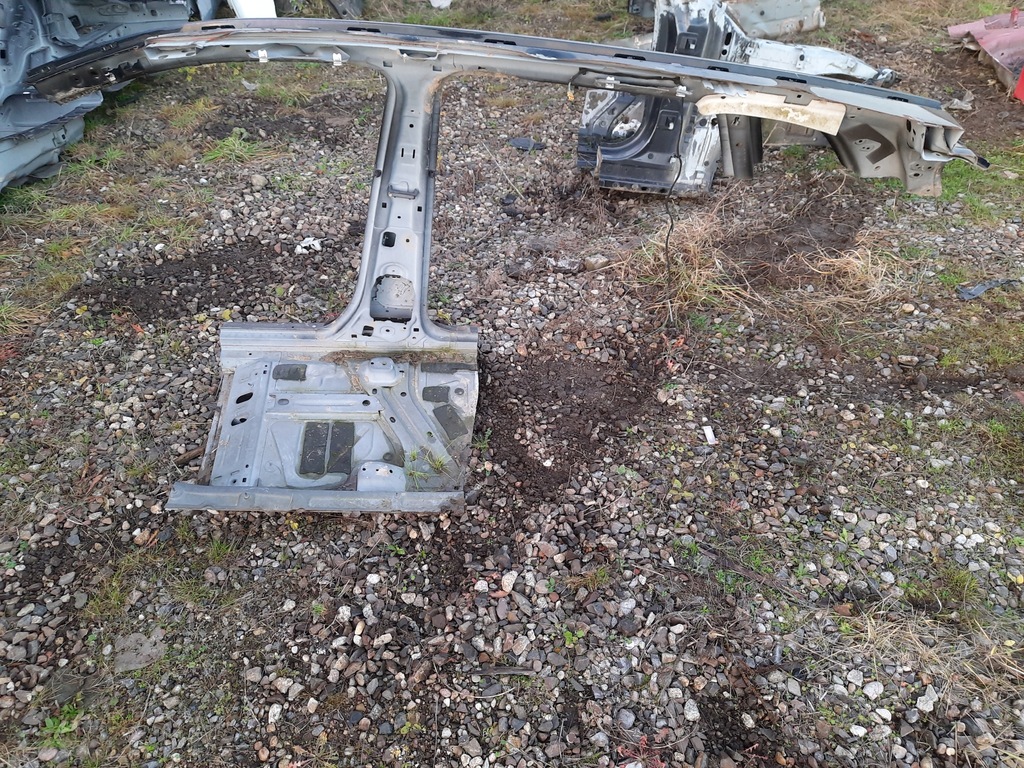 фото №3, Mercedes w246 блок двигуна поріг правий