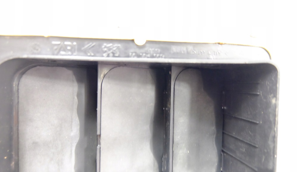 фото №8, Peugeot 5008 i решётка вентиляционная декомпрессионная 96384903