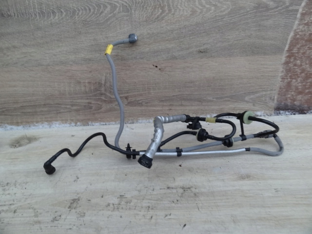 фото №1, Nissan micra k14 1,0 dig-t шланг вакуумa