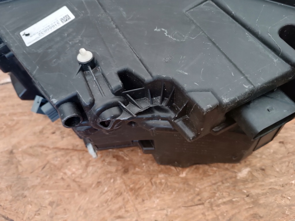 фото №14, Лампа правий перед eu led volvo xc40 31655632