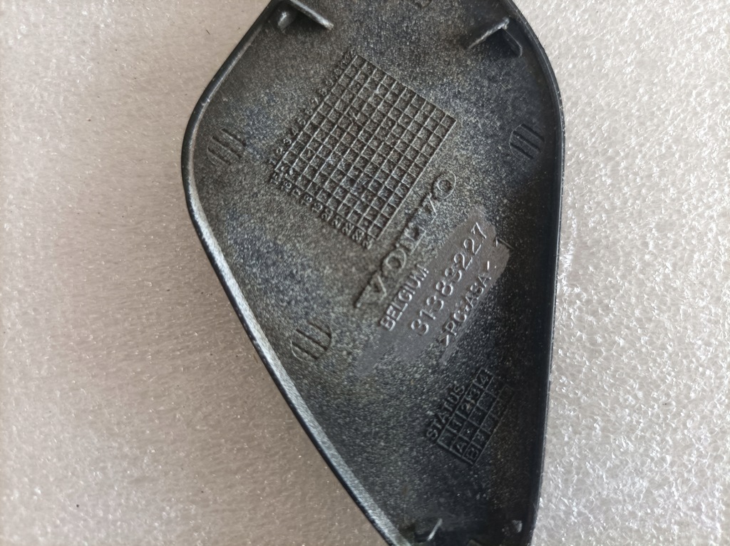 фото №3, Volvo v90 заглушка фаркоп перед 31383227