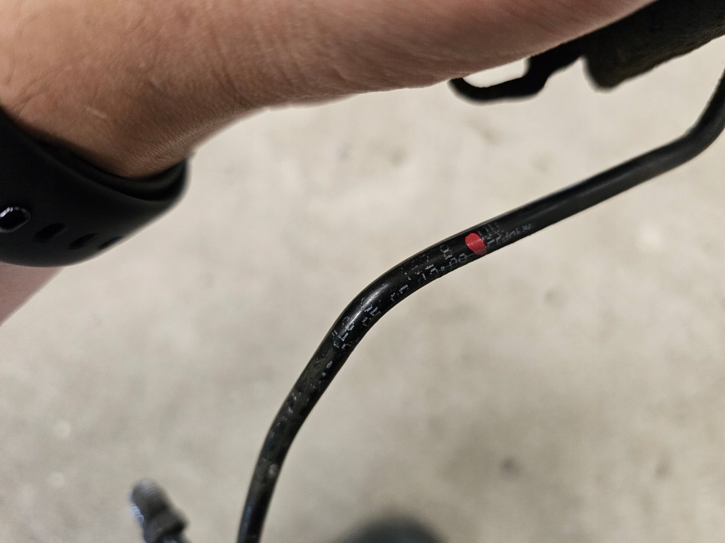 фото №8, Audi q7 4l 07r 3.0 tdi шланг гальмівний правий перед 7l0614162b