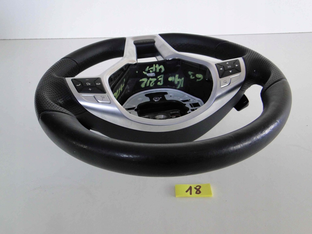 фото №7, Mercedes glk x204 204 lift воздуховод руль