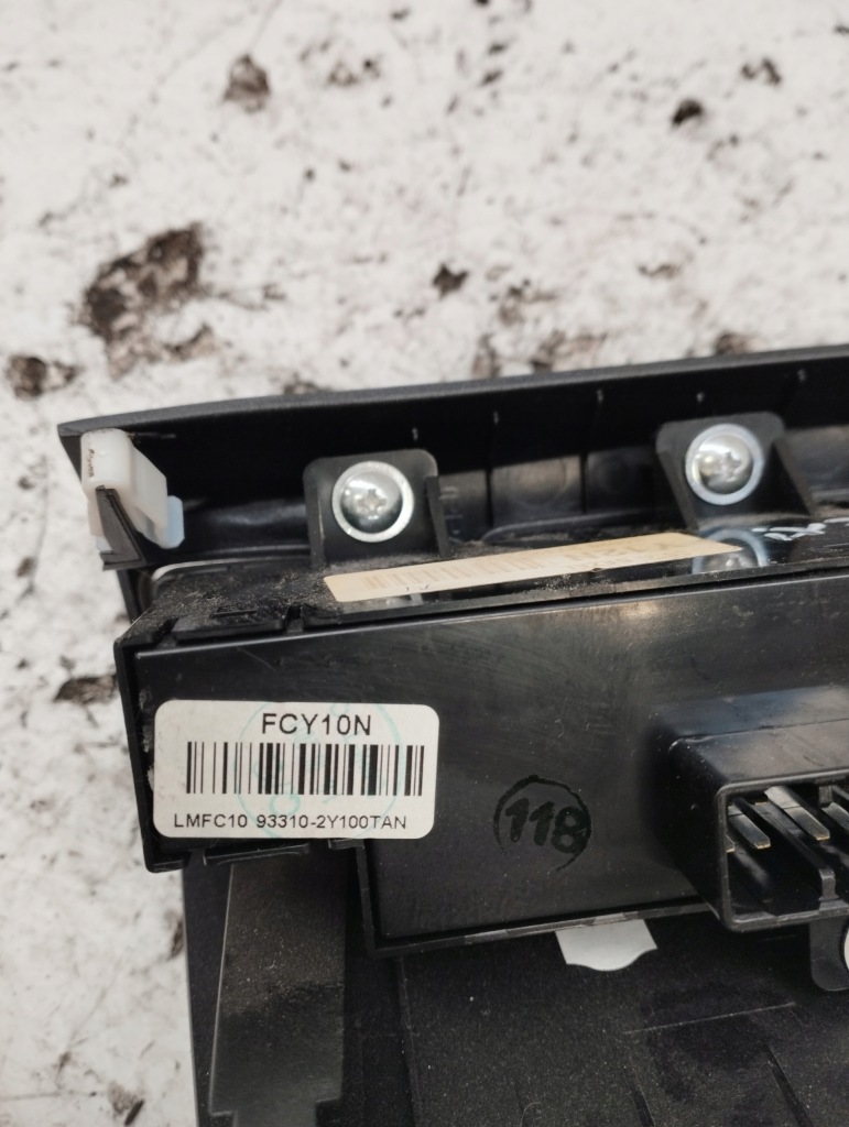 фото №9, Hyundai ix35 панель керування pdc сидінь роз'єм aux usb 96110-2s000