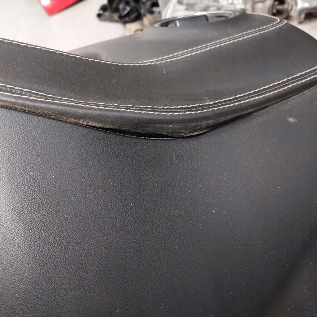 фото №9, Lancia delta панель приладів приладова шкіряний 07354929840