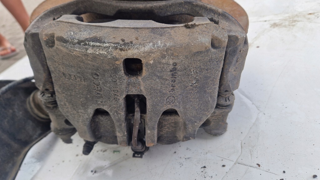 фото №6, Iveco daily 14- поворотный кулак перед суппорт рычаг