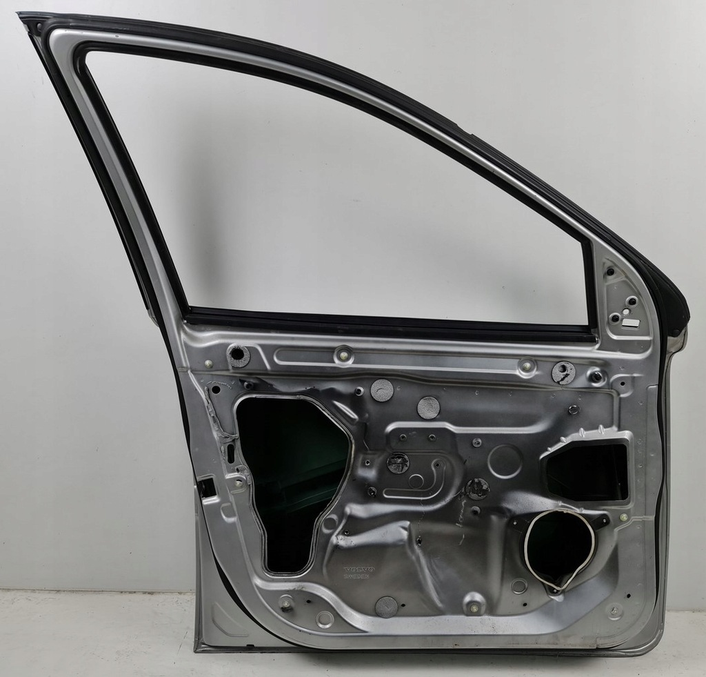 фото №6, Дверь левая передние левый перед 426 volvo xc90