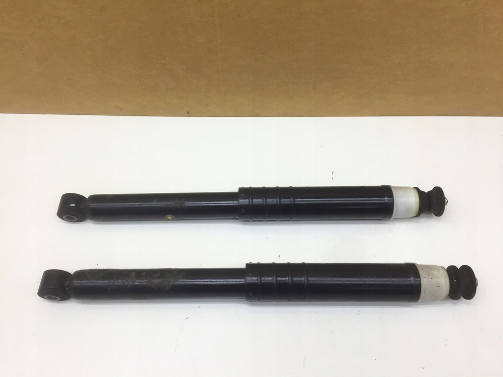 фото №1, Renault clio iv 4 амортизатор амортизаторы задние задняя комплект