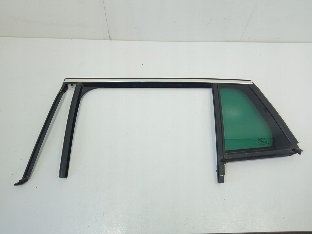 фото №1, Молдинг рамка дверь задняя левая opel astra k 565740102