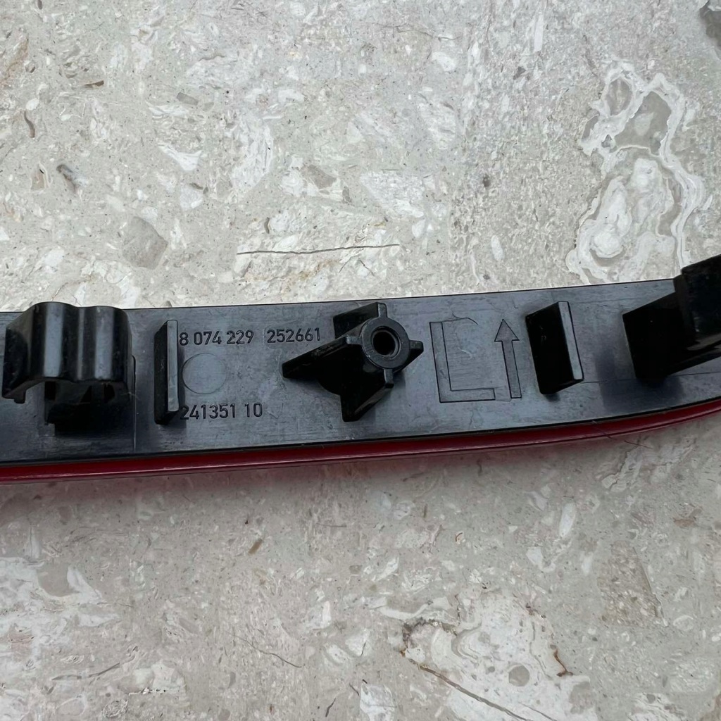 Bmw g20 отражатель бампера левый задний  8074229 с Разборки