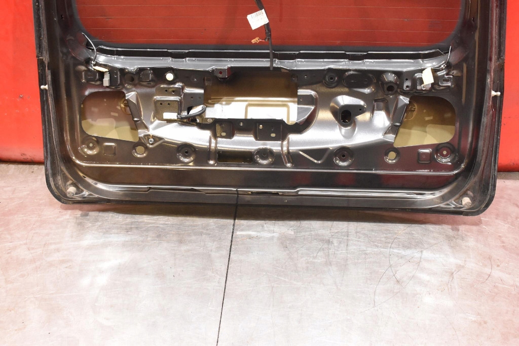 фото №11, Крышка багажника багажника задняя задняя z11 nissan note e11 lift 09-14