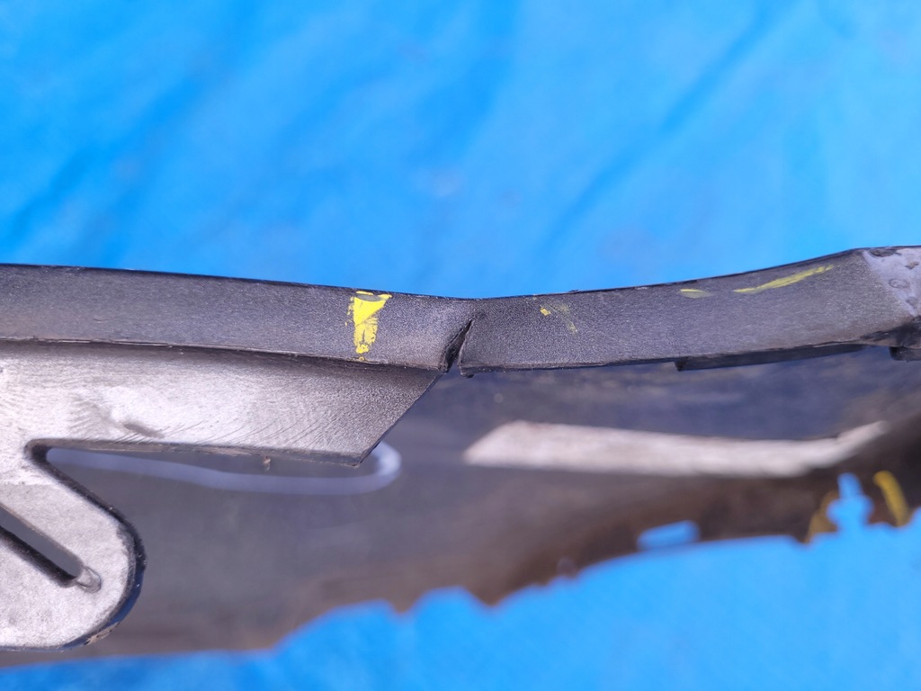 фото №10, Volvo s40 ii v50 | бампер перед передний lift 30744976 | 0576