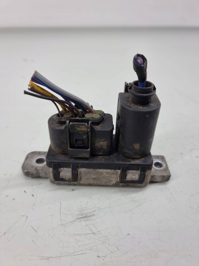 Блок управления свеча накаливания land rover range rover velar velar Оригинал