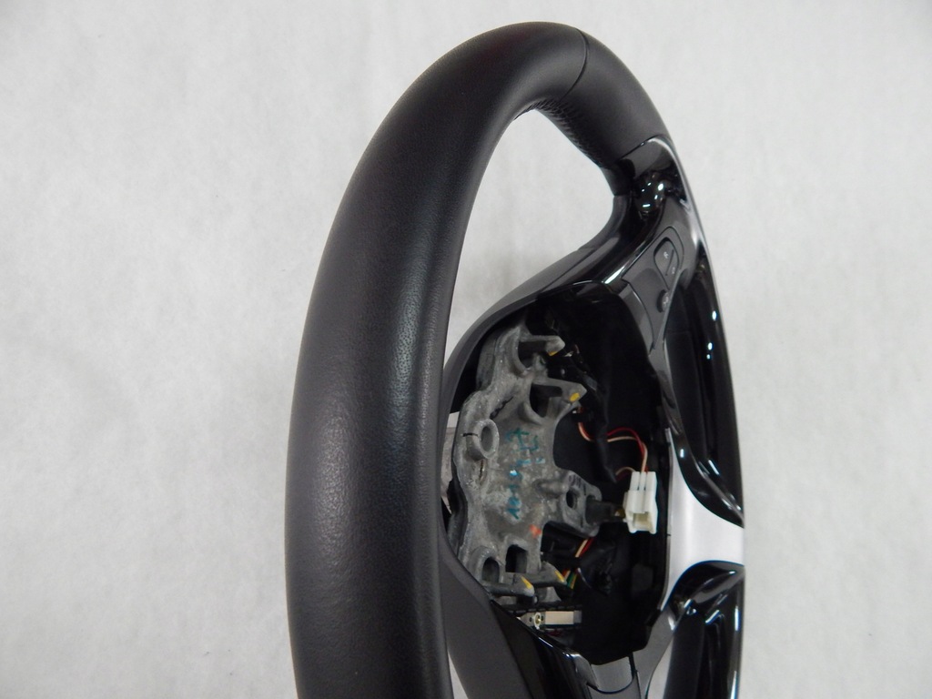 фото №9, Renault captur - воздуховод кожа круиз-контроль ładna