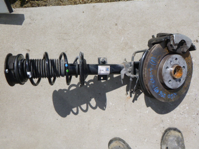 фото №1, Амортизационная стойка поворотный кулак правая t-cross 2q0256ad