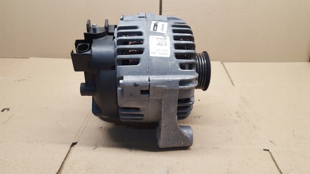 Купить Toyota verso рестайлинг  1,6 d4d генератор tg15c200 lra04139