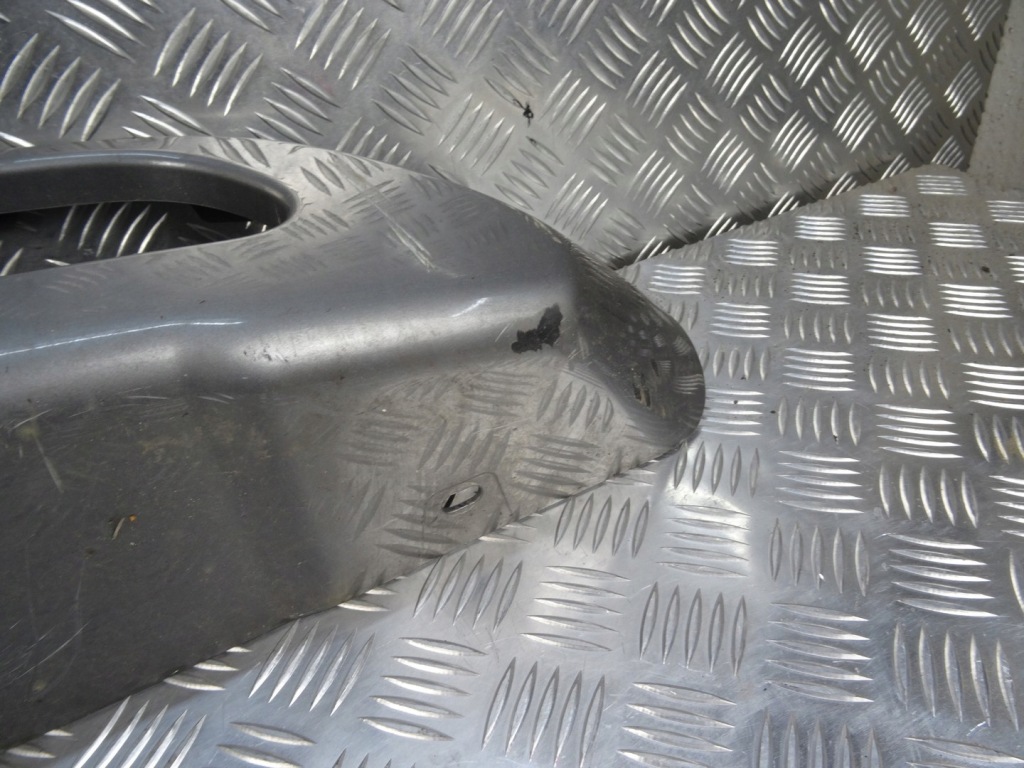 фото №4, Citroen c3 aircross молдинг pod бампер перед