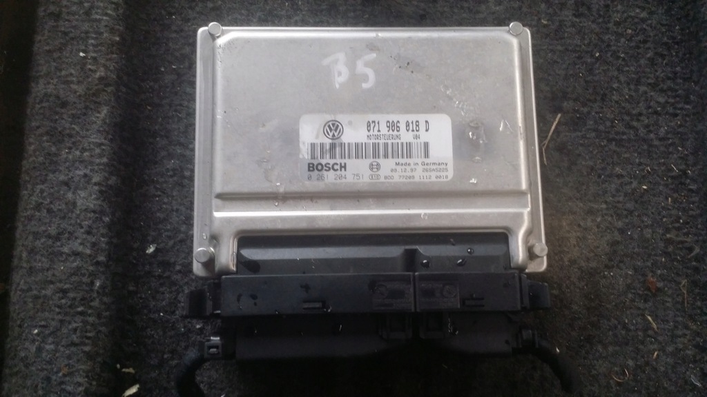 фото №1, Бортовий комп'ютер блок керування 071906018d vw passat b5