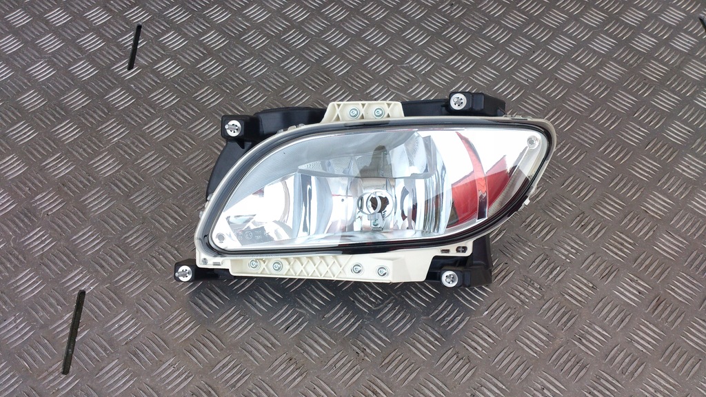 фото №1, Противотуманная фара передний бампера левый новый daf xf 106