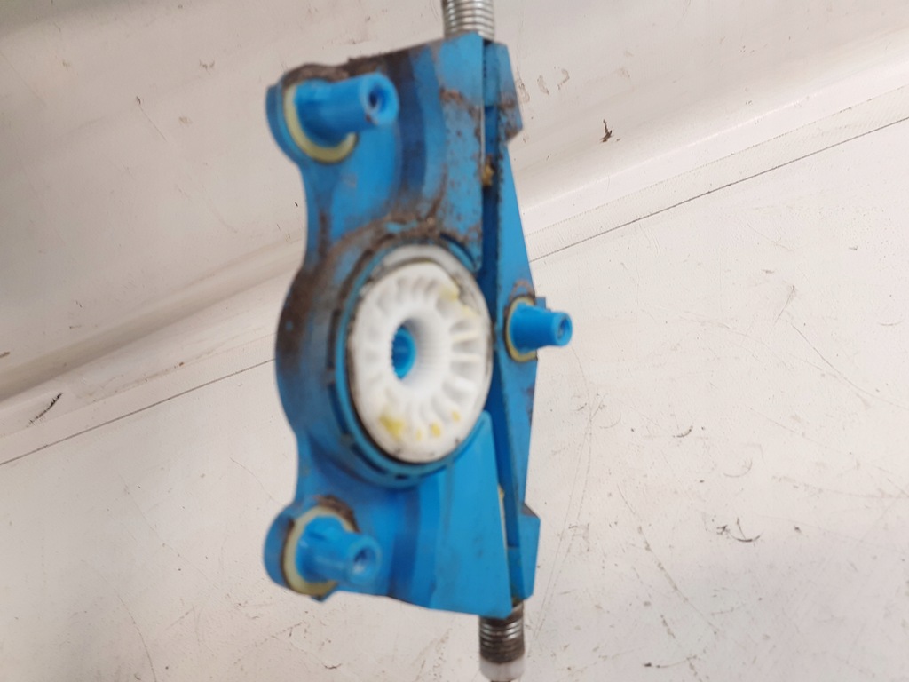 фото №5, Рамка, підйомник скло лівий задня audi a4 b6 sedan