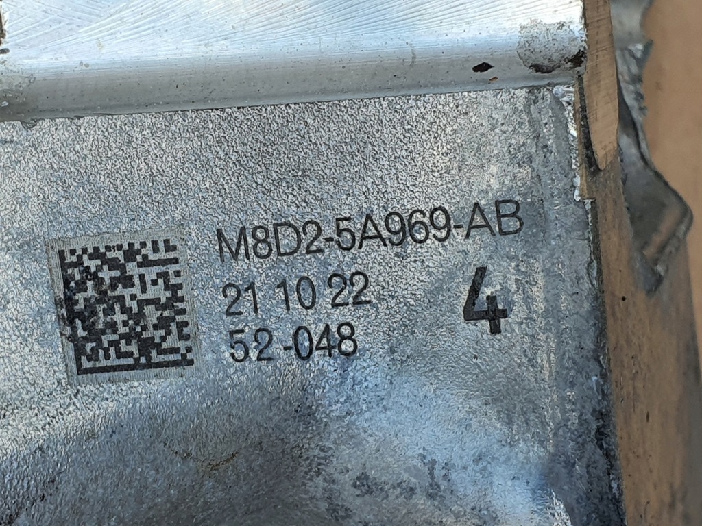 фото №7, Поворотний кулак ступиця l p задня land rover evoque l551