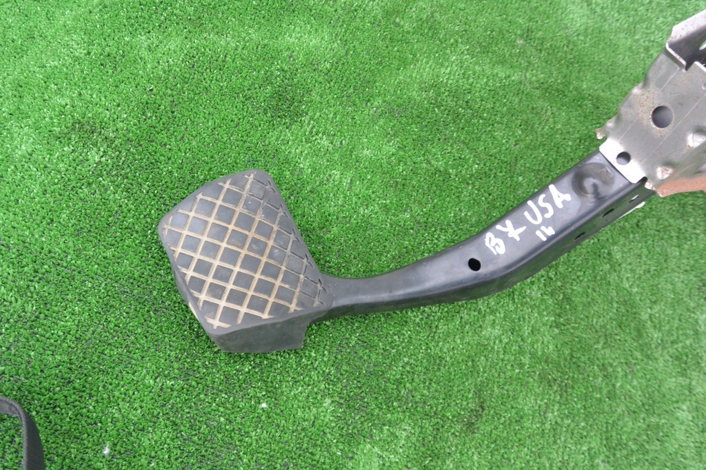 фото №7, Педаль тормоза автоматическая коробка передач vw passat b7 usa cc