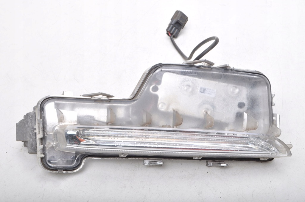 фото №1, Volvo s60 ii v60 лампа led светодиодная 31353290 правая rh