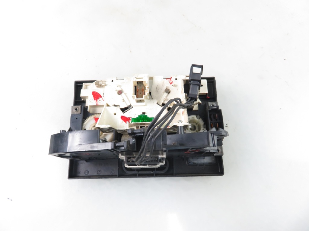 фото №11, Панель обдув vw transporter t4 7d0959511