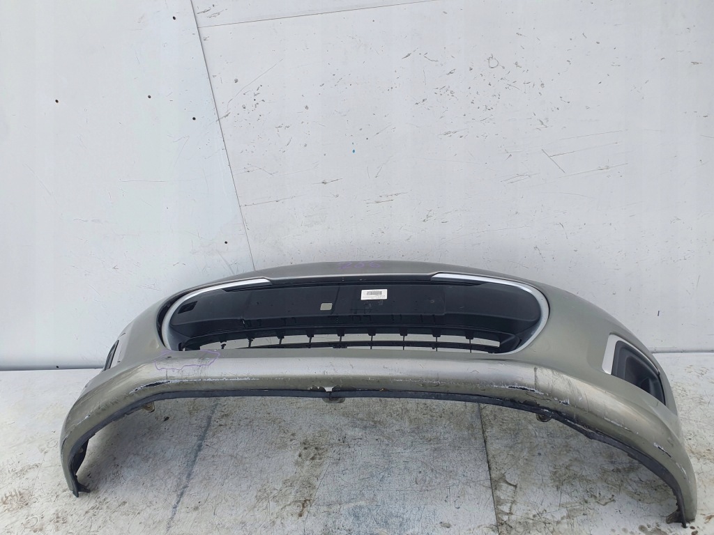 Peugeot 308 рестайлінг  бампер перед передній Оригінал