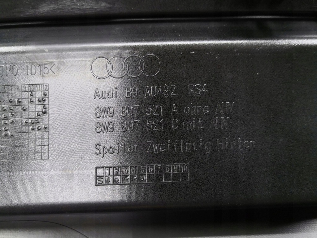фото №9, Спойлер накладка диффузор бампера do audi a4 rs4 b9 8w9 задняя