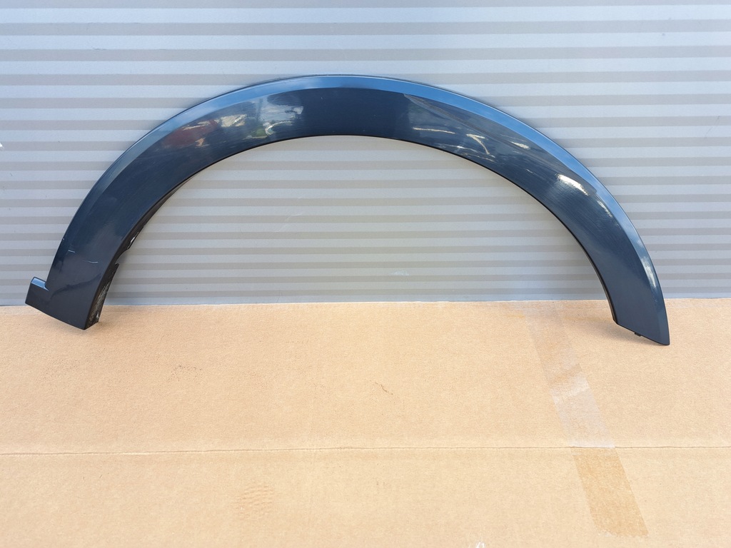 фото №1, Audi a1 молдинг накладка крила правий перед