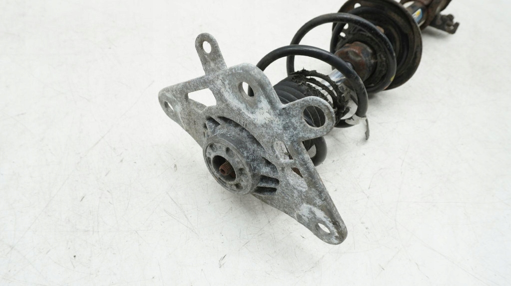 Амортизатор левый задний  задний пружина jeep renegade 00520121360 Оригинал