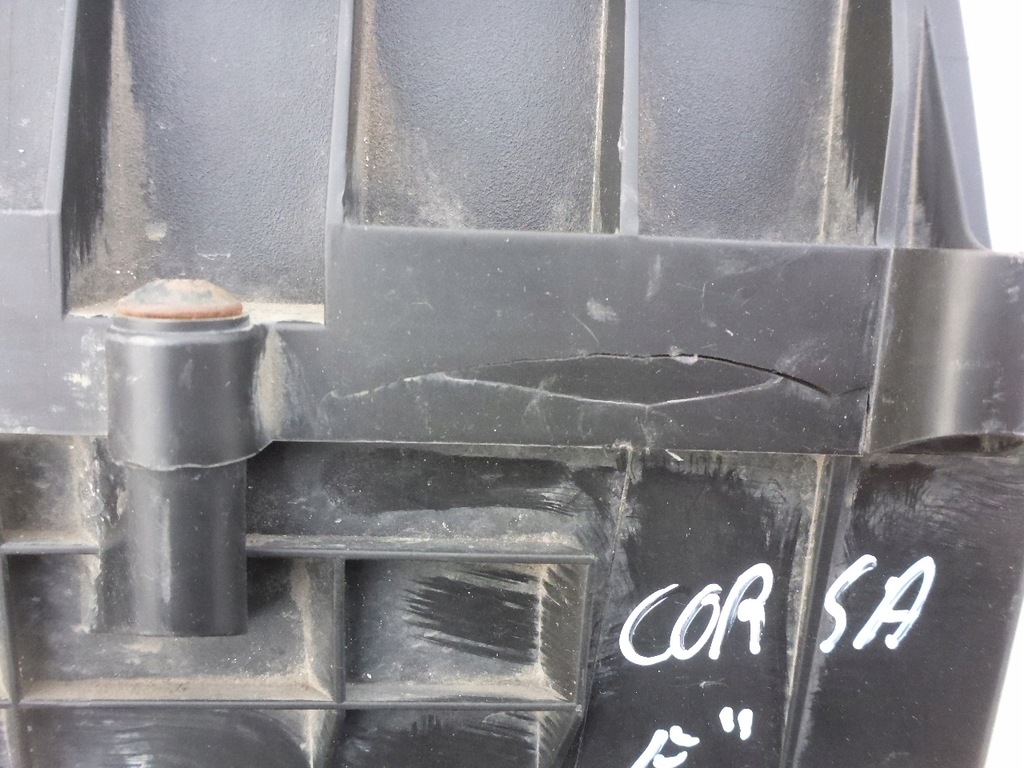 фото №8, Opel corsa e 2014- корпус фільтра повітря оригінал