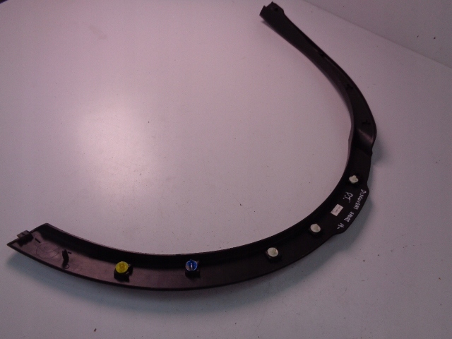 фото №4, Молдинг крила правий задня land rover discovery sport 2014-