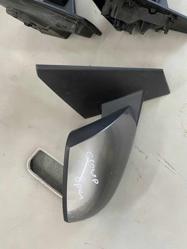 фото №1, Дзеркало megane iii coupe праве