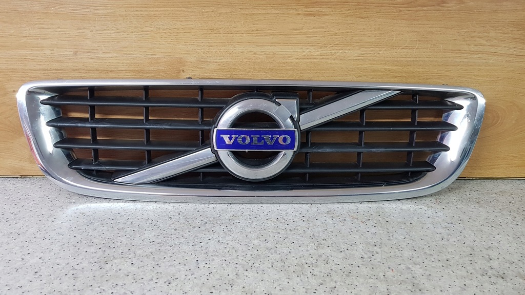 фото №1, Volvo s40 ii v50 решітка радіатора решітка радіатора решітка радіатора d 83