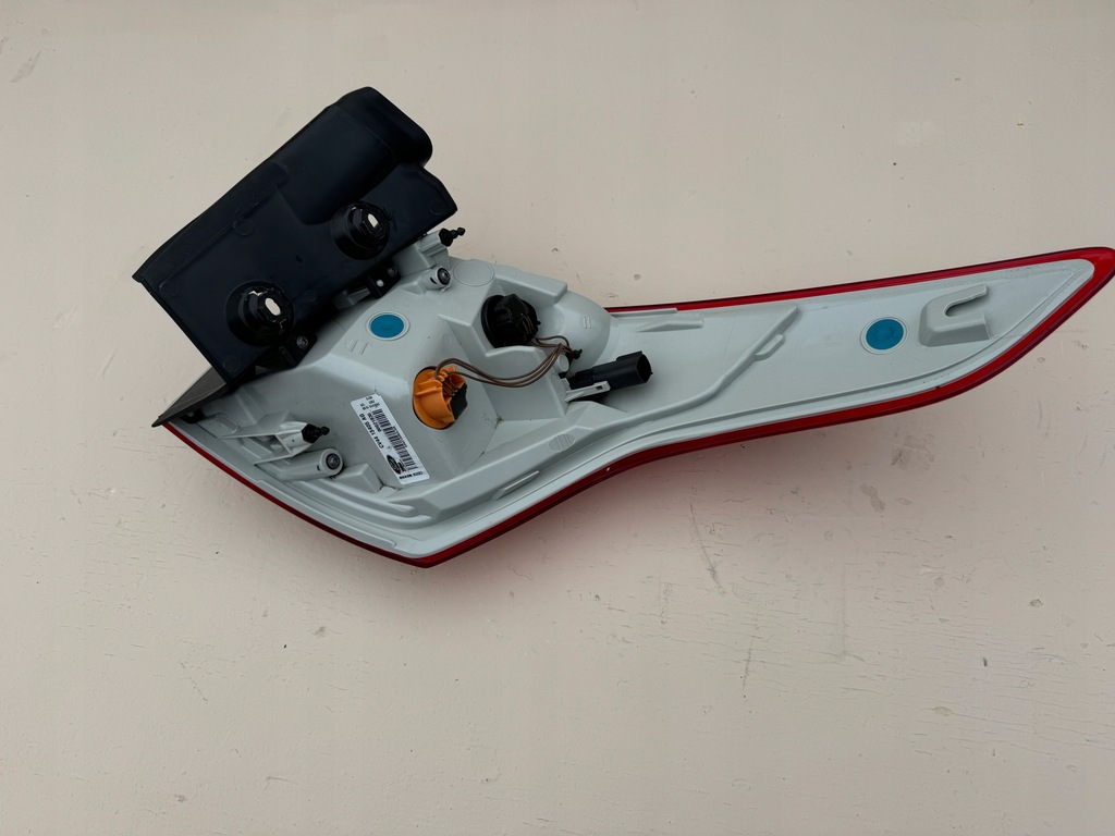 фото №11, Ford kuga mk2 ii 2 13-19r лампа левый задняя w крыло cv4413405