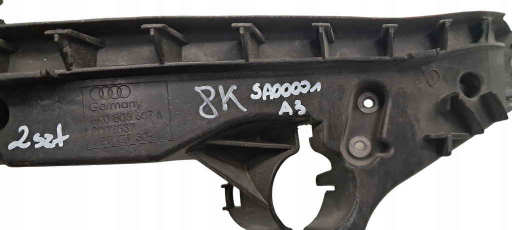 фото №8, 8k0805607a audi a4 s4 b8 8k направляющая кронштейн лампы левая передние левый перед