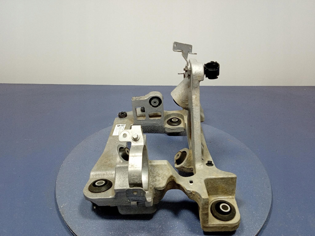 фото №5, Bmw ix3 g08 кронштейн кронштейн компресора 9461041