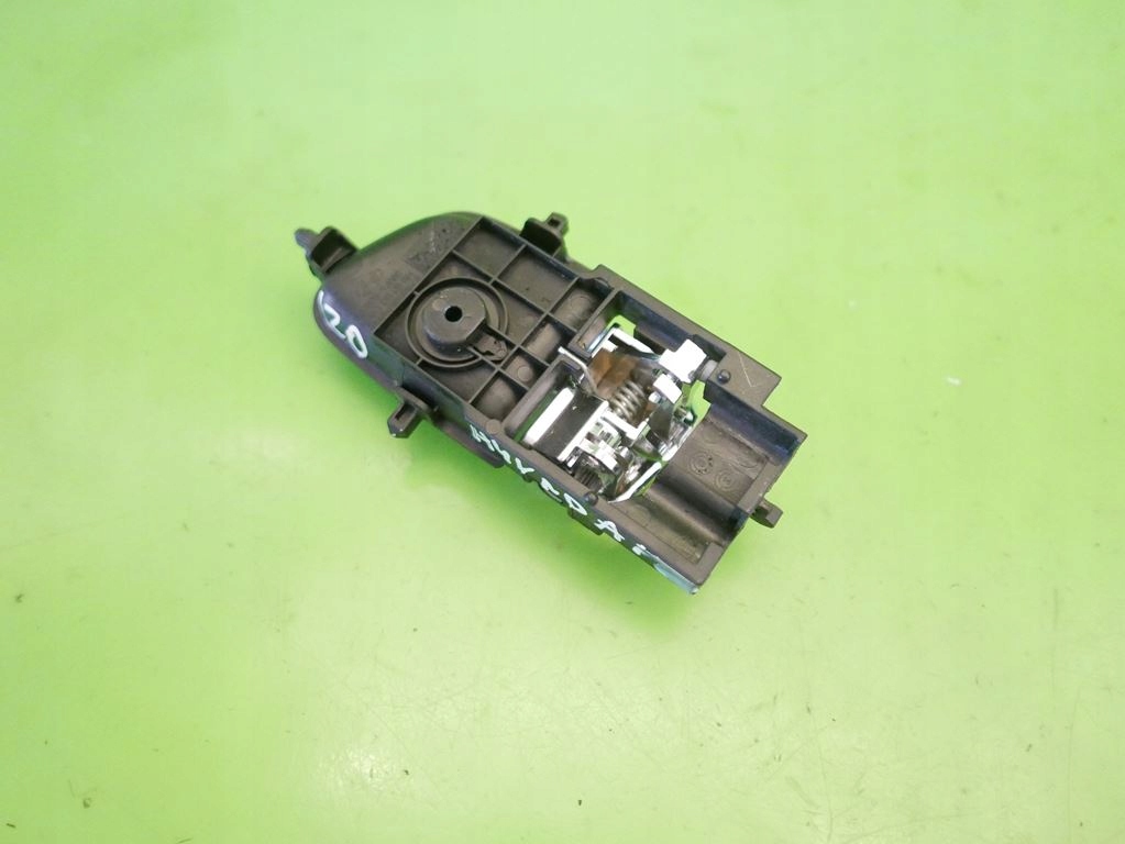 фото №8, Ручка внутренняя правая перед hyundai i20 i fl 12-