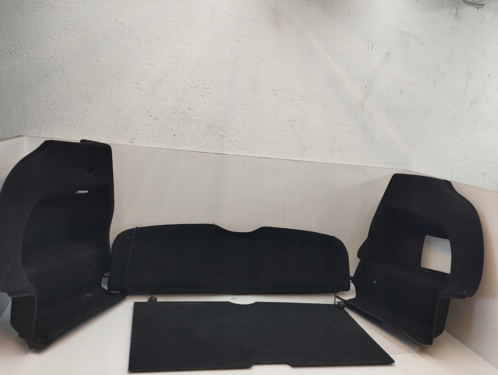 фото №1, Mini r56 оббивка багажник