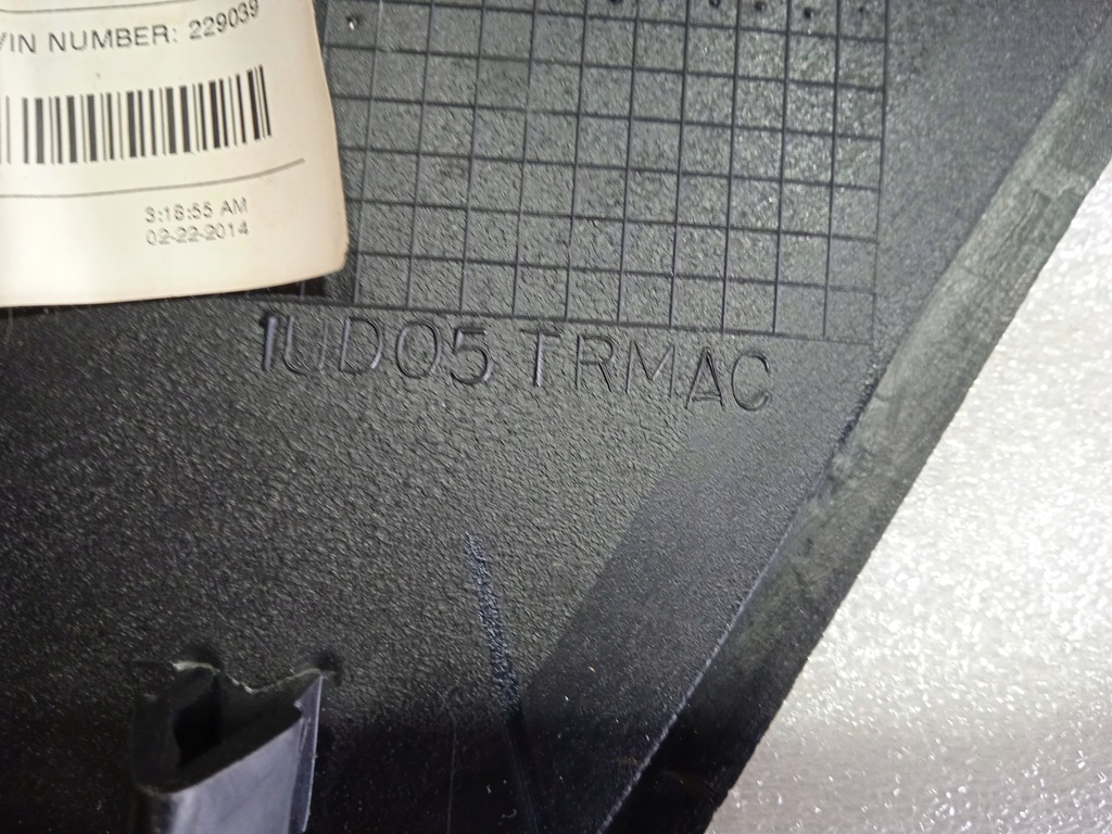 фото №12, Jeep cherokee обивка защита стойка левый задняя